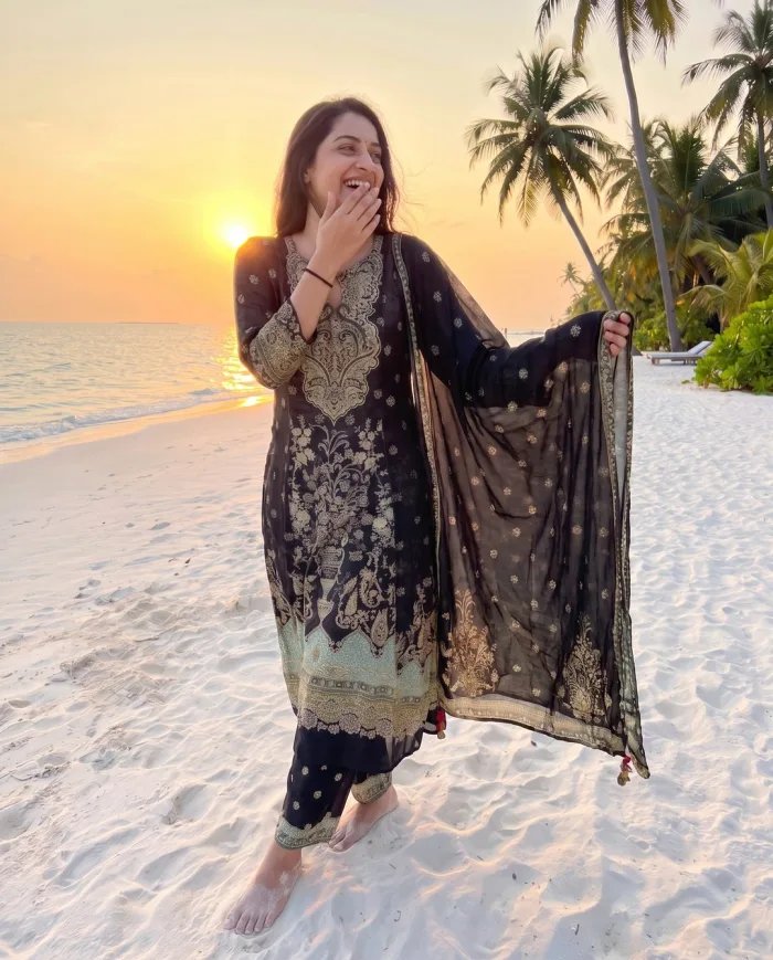Black Gold Print Suit Set